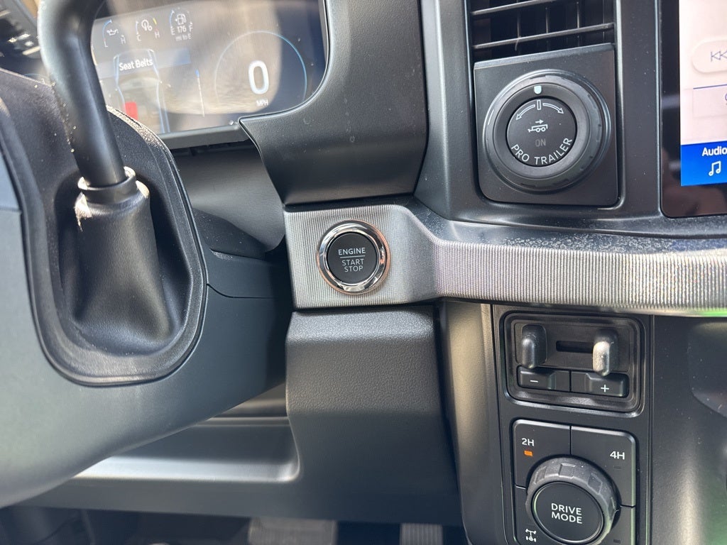 2025 Ford F-350SD Platinum