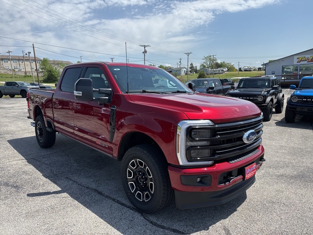 2025 Ford F-350SD Platinum