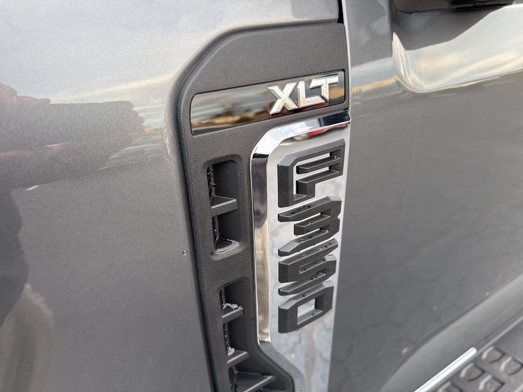 2026 Ford F-350SD XLT