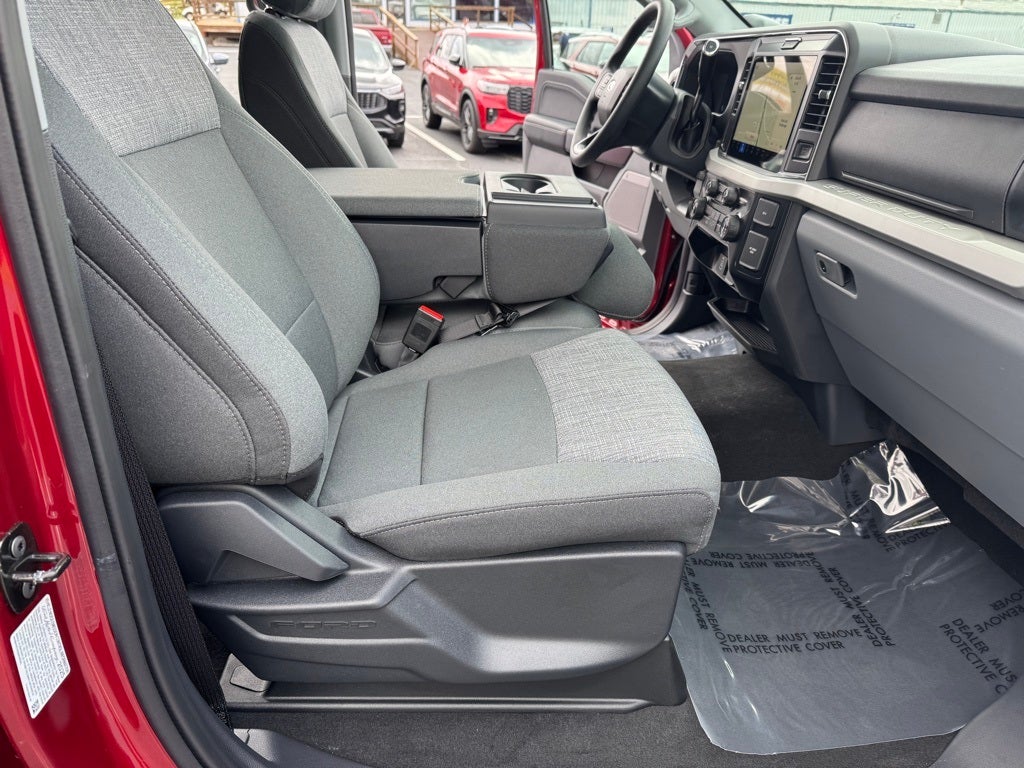 2025 Ford F-350SD XLT