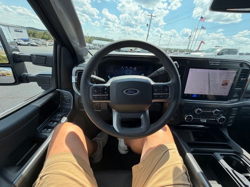 2026 Ford F-350SD Lariat