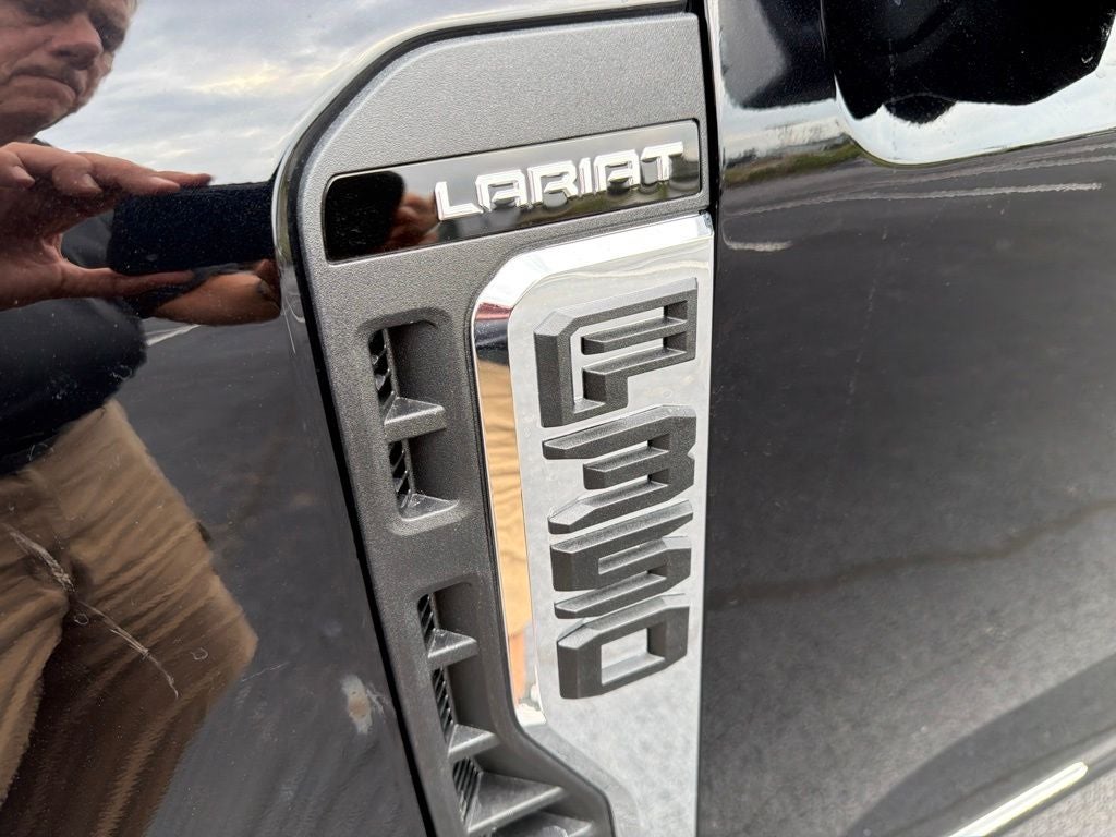 2026 Ford F-350SD Lariat