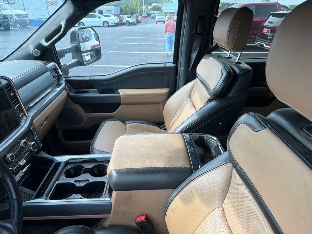 2024 Ford F-450SD Lariat DRW