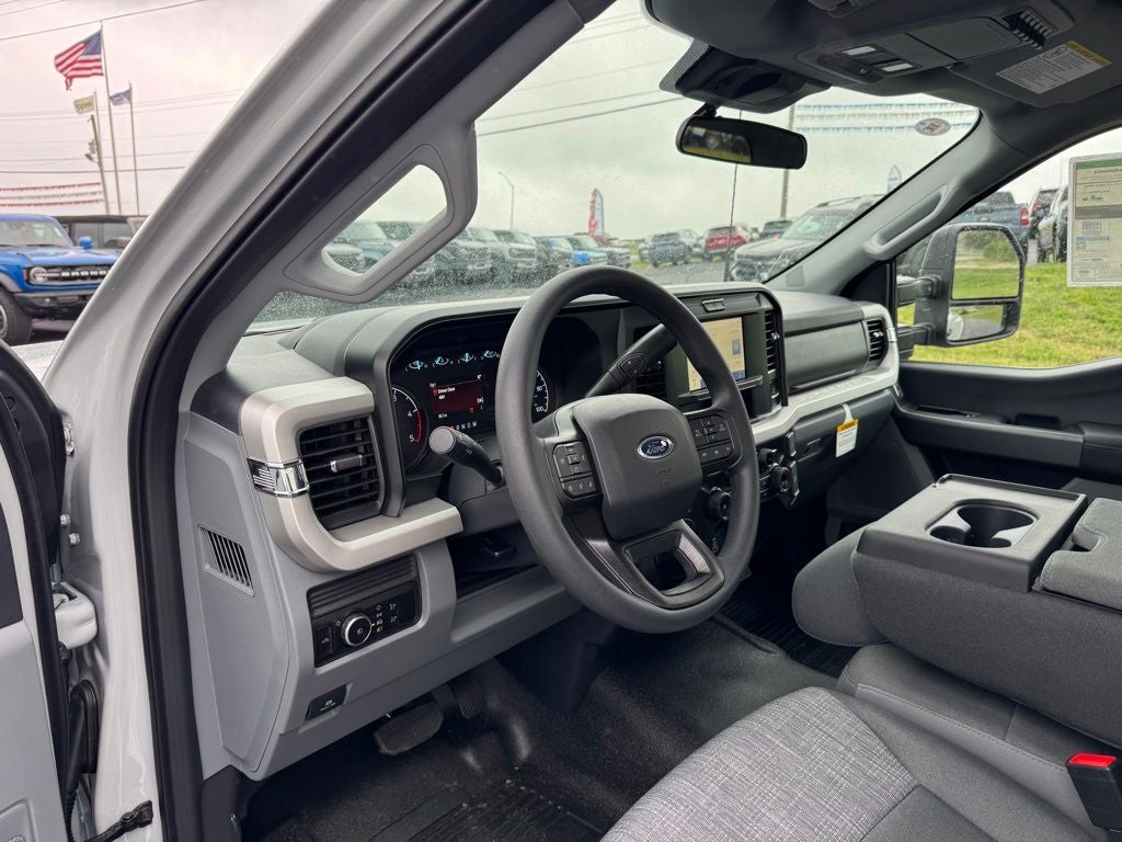 2026 Ford F-350SD XLT DRW
