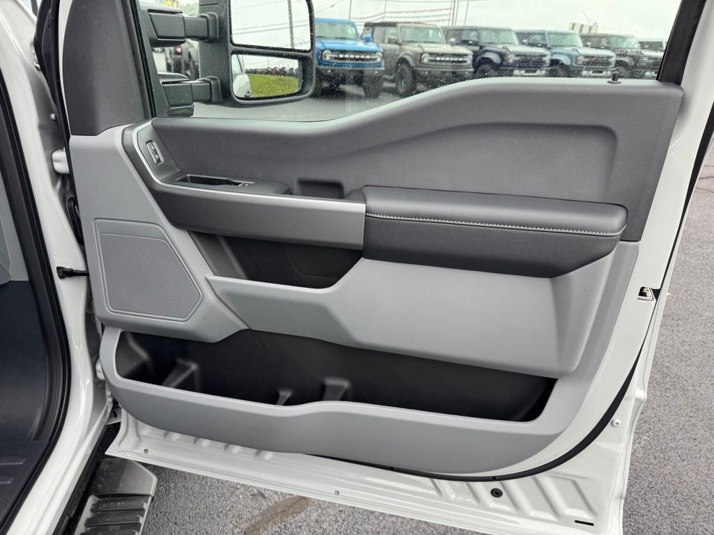 2026 Ford F-350SD XLT DRW