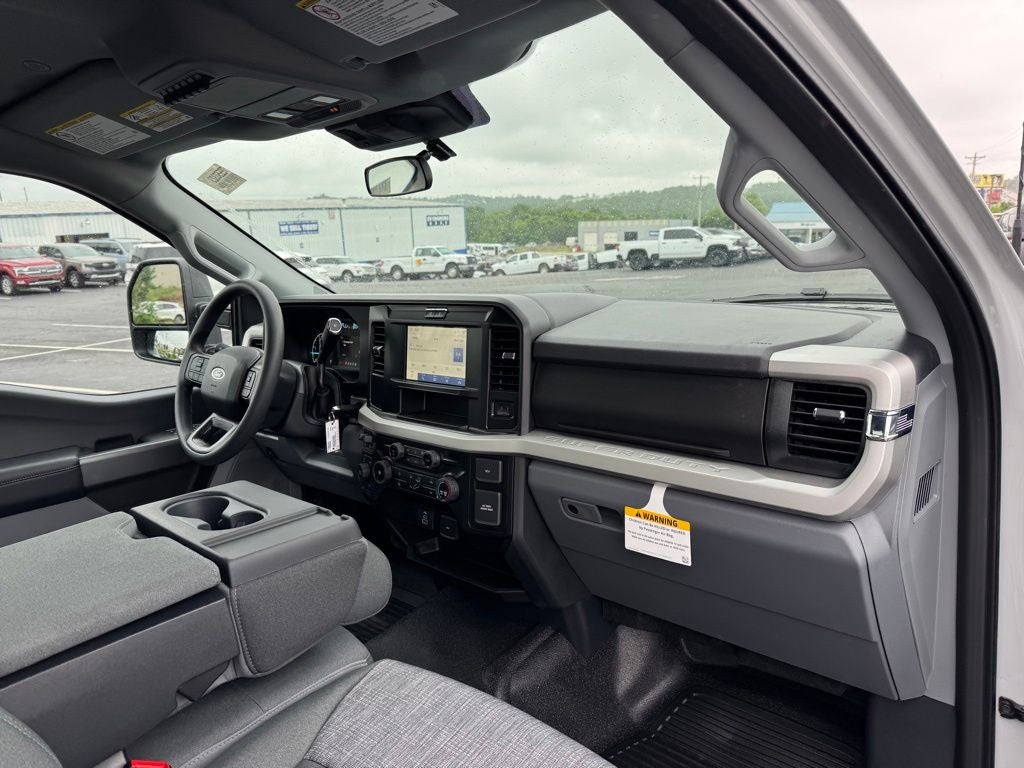 2026 Ford F-350SD XLT DRW