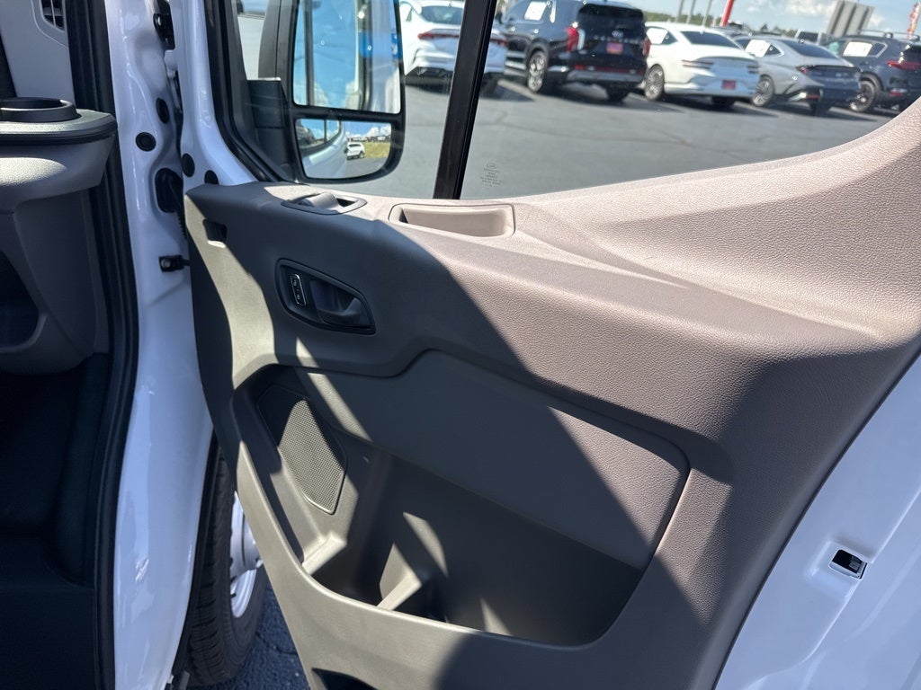 2025 Ford Transit-150 Base
