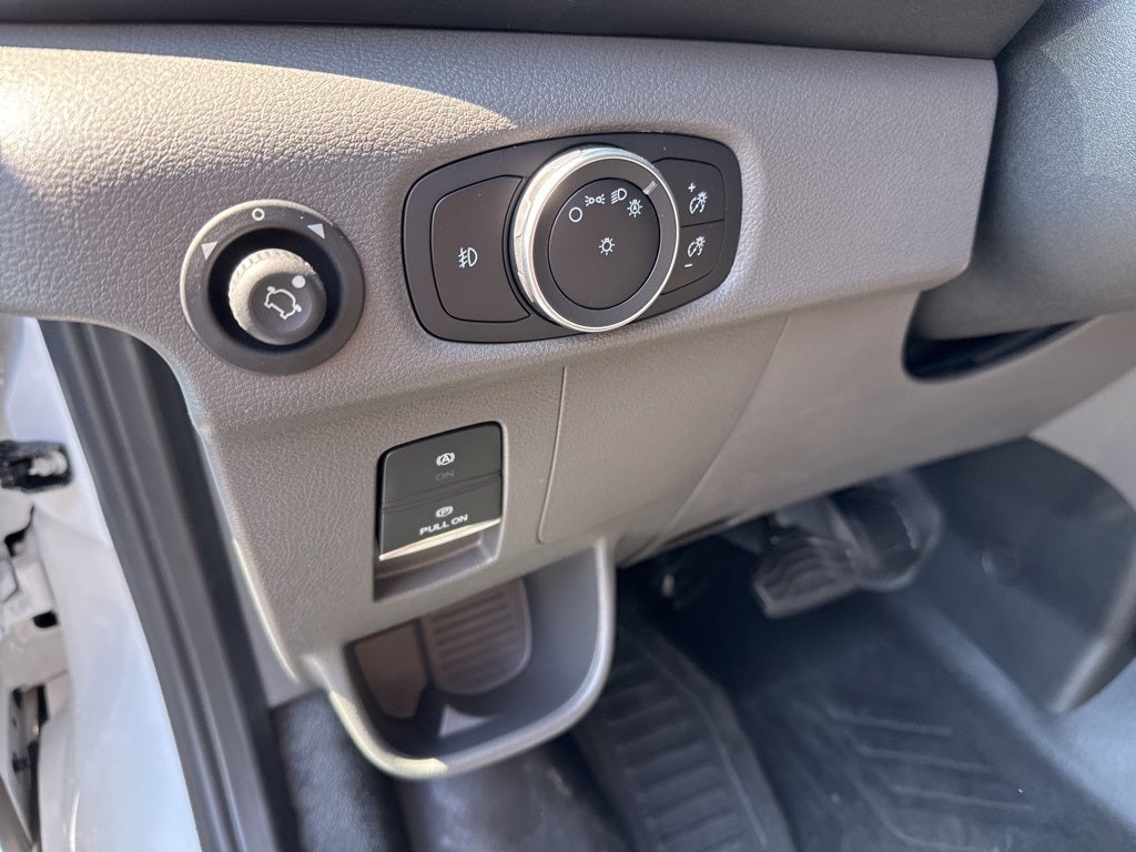 2025 Ford Transit-150 Base