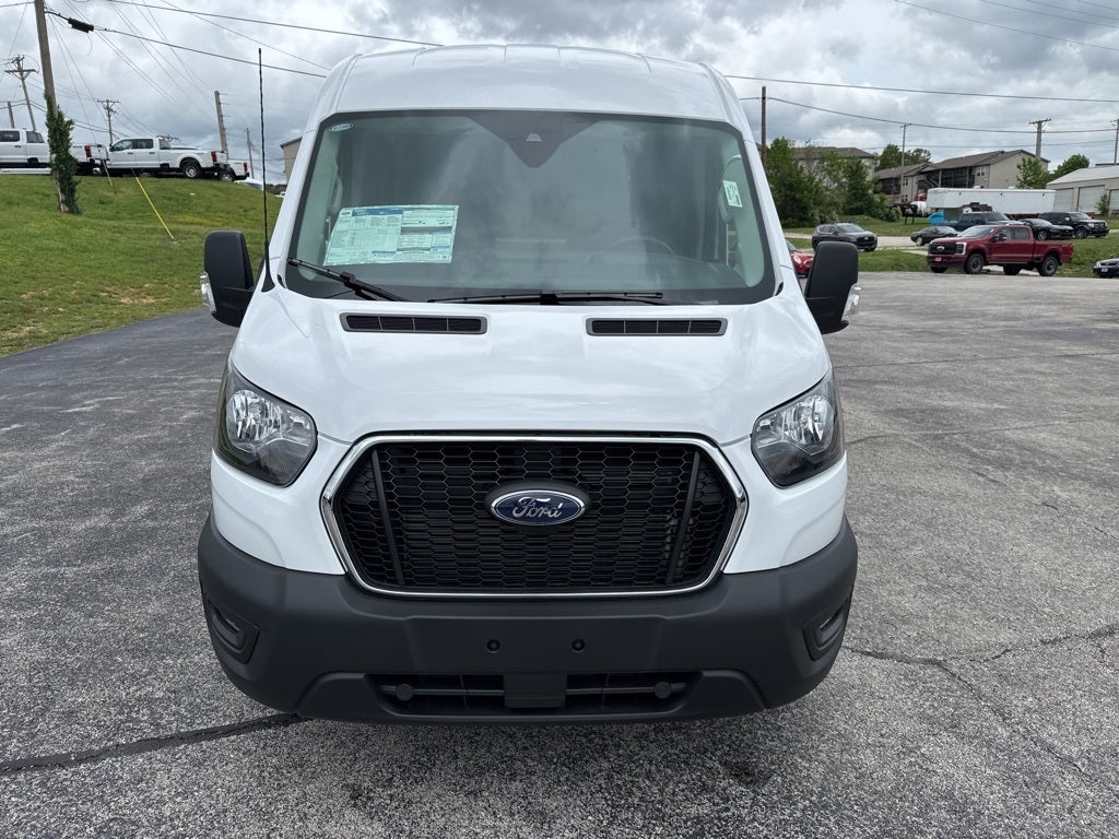 2025 Ford Transit-150 Base