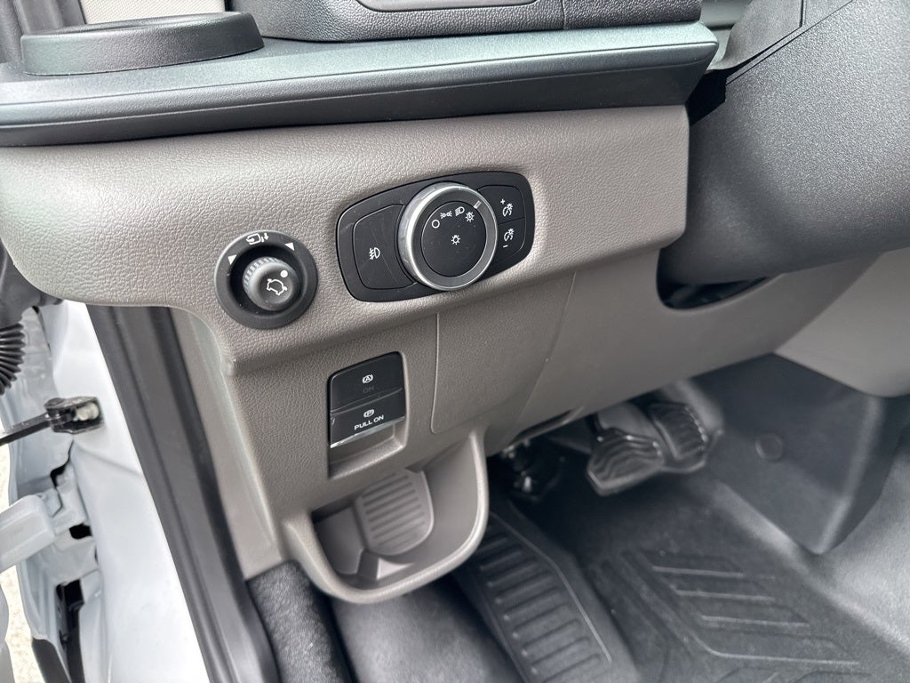 2025 Ford Transit-150 Base