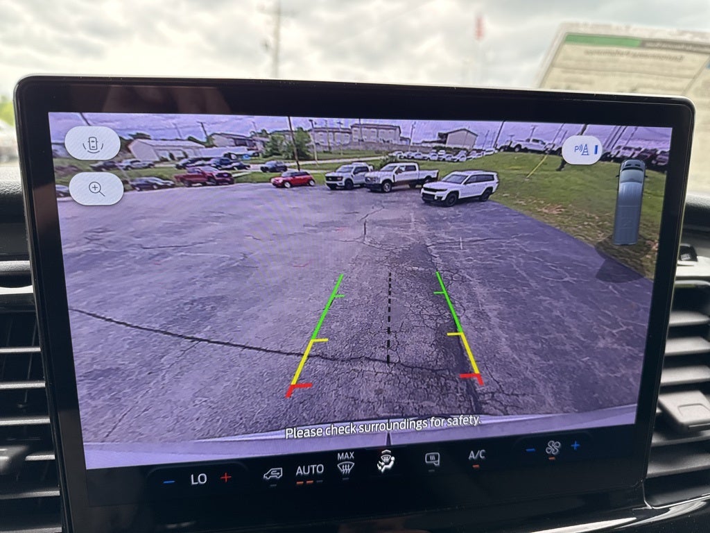 2025 Ford Transit-150 Base