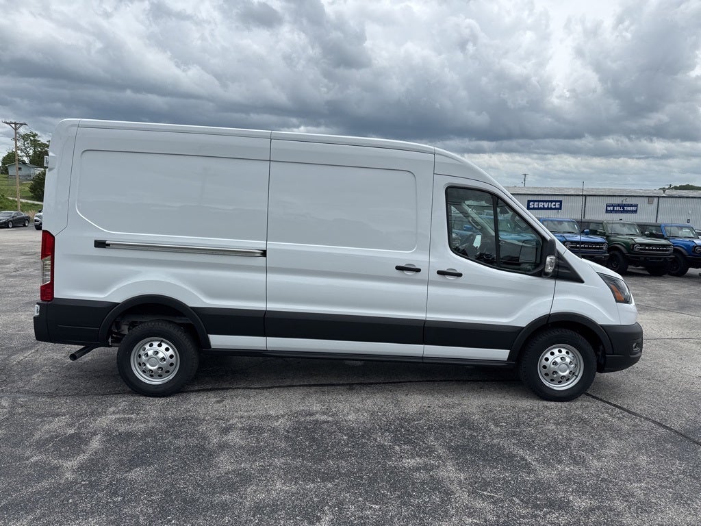 2025 Ford Transit-150 Base