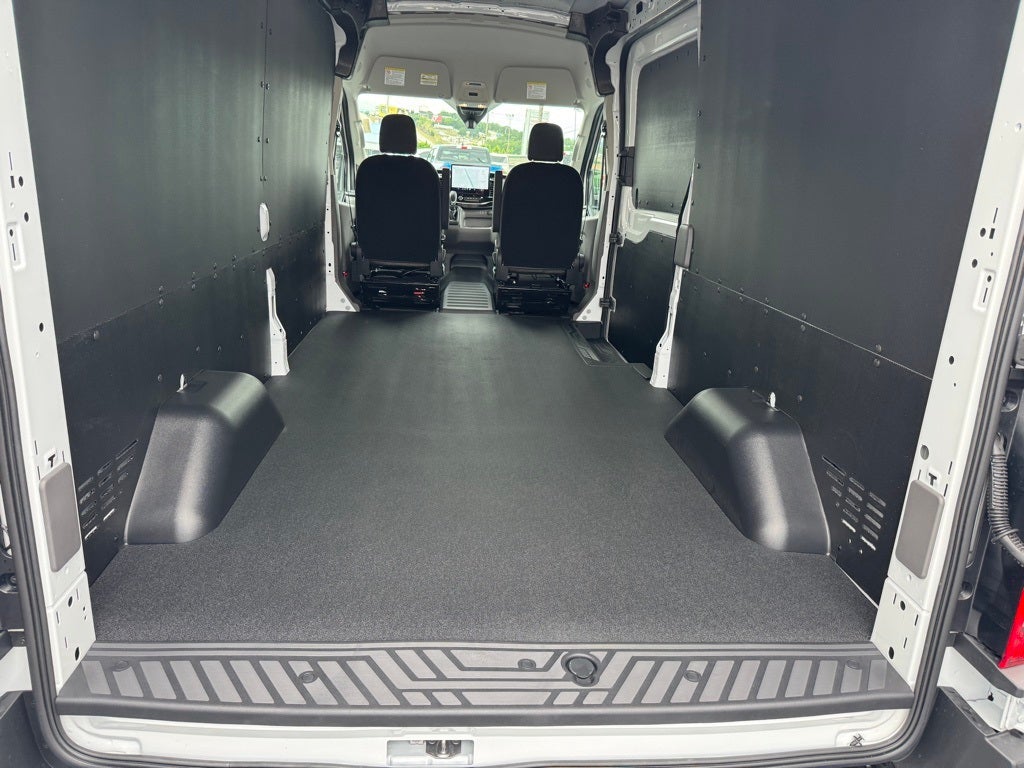 2025 Ford Transit-150 Base