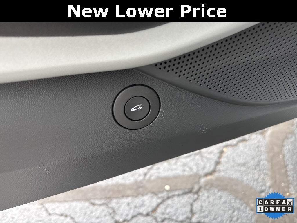 2023 Chevrolet Camaro RWD Convertible LT1