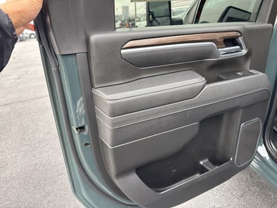 2025 Chevrolet Silverado 2500HD 4WD Crew Cab Standard Bed LT