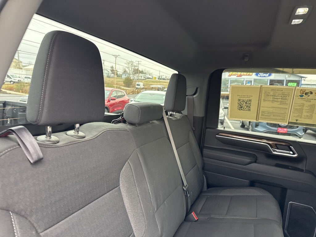 2025 Chevrolet Silverado 2500HD 4WD Crew Cab Standard Bed LT