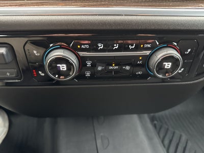 2025 Chevrolet Silverado 2500HD 4WD Crew Cab Standard Bed LT