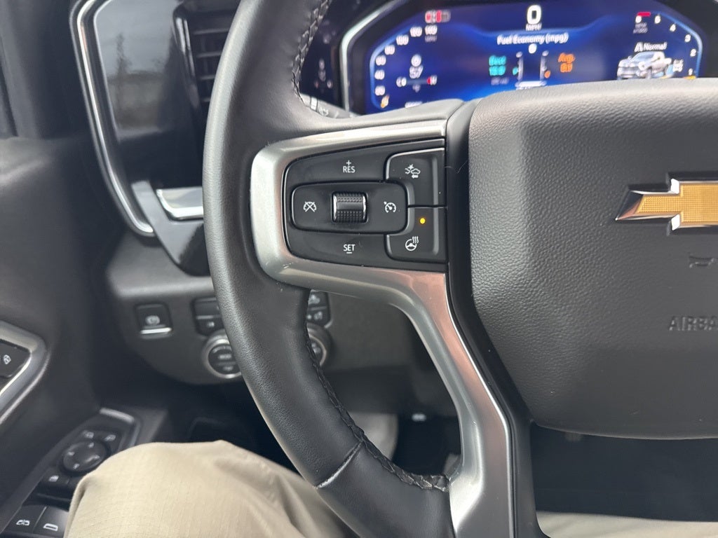 2025 Chevrolet Silverado 2500HD 4WD Crew Cab Standard Bed LT