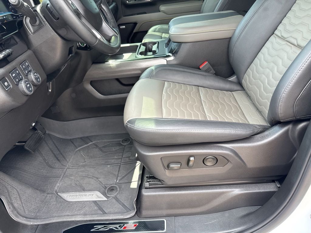 2025 Chevrolet Silverado 2500HD 4WD Crew Cab Standard Bed ZR2