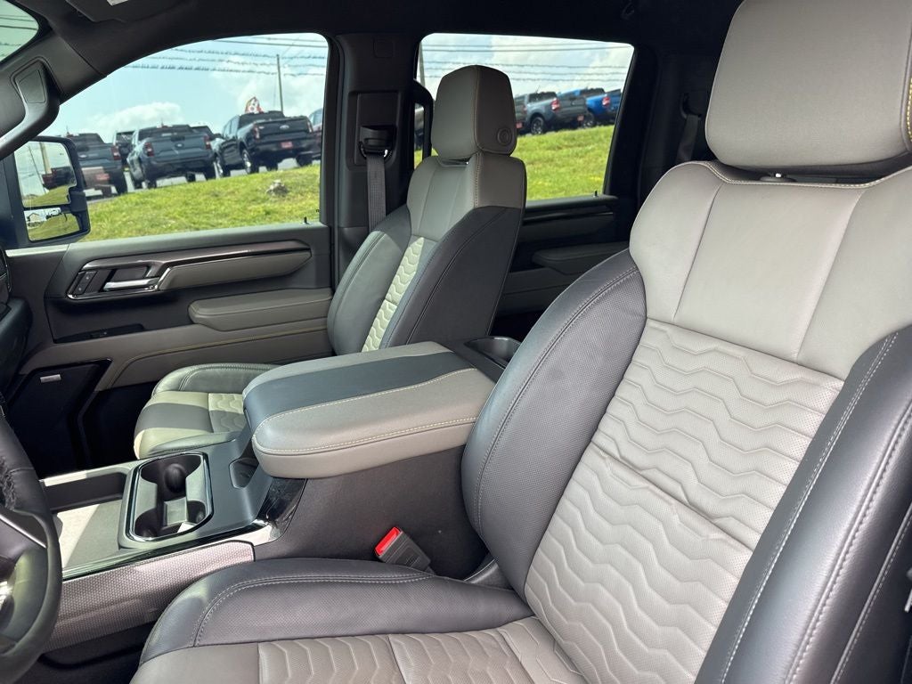 2025 Chevrolet Silverado 2500HD 4WD Crew Cab Standard Bed ZR2