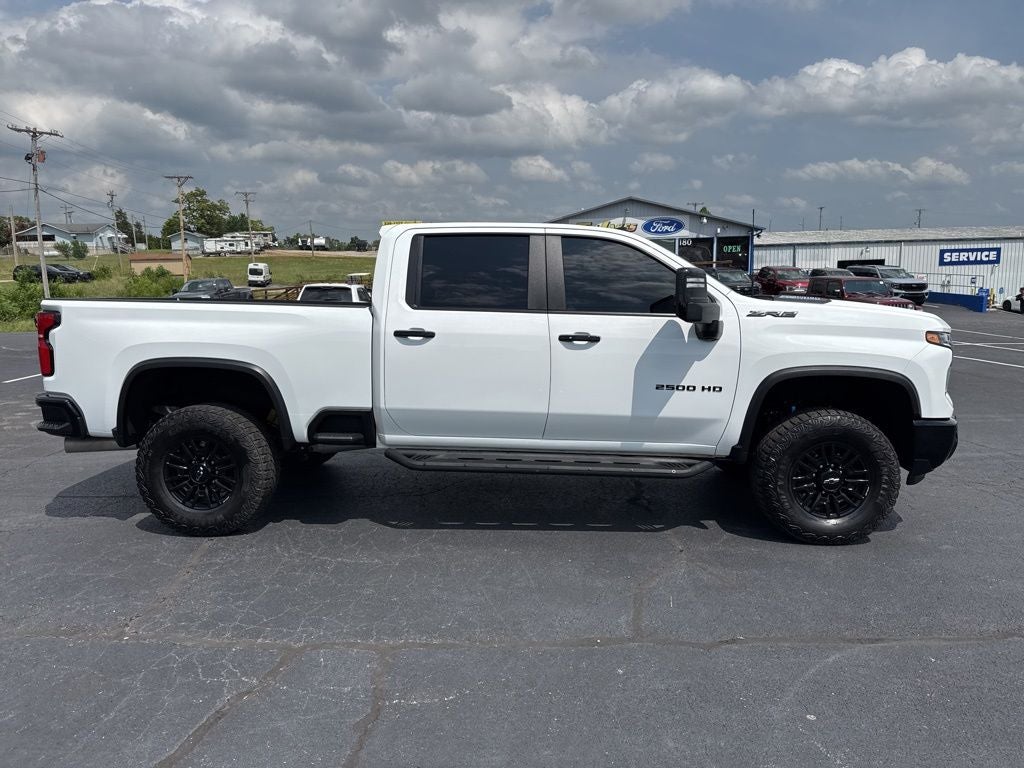 2025 Chevrolet Silverado 2500HD 4WD Crew Cab Standard Bed ZR2