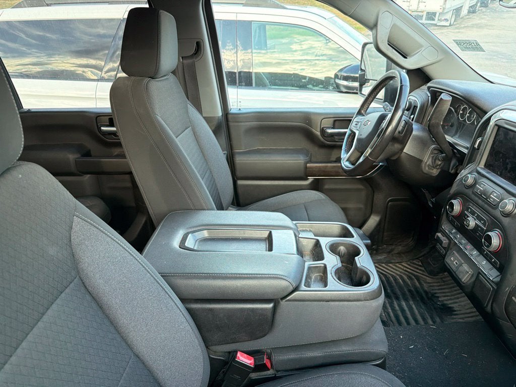 2022 Chevrolet Silverado 3500HD 4WD Crew Cab Standard Bed LT