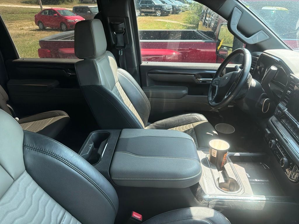 2024 Chevrolet Silverado 2500HD 4WD Crew Cab Standard Bed ZR2