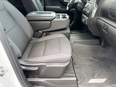 2022 Chevrolet Silverado 1500 4WD Crew Cab Short Bed Custom