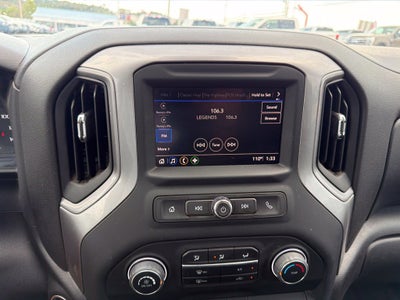 2022 Chevrolet Silverado 1500 4WD Crew Cab Short Bed Custom