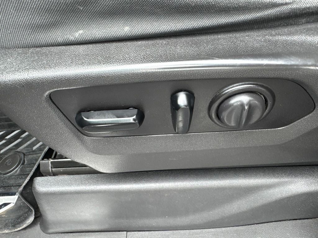 2021 Chevrolet Silverado 1500 4WD Crew Cab Short Bed RST