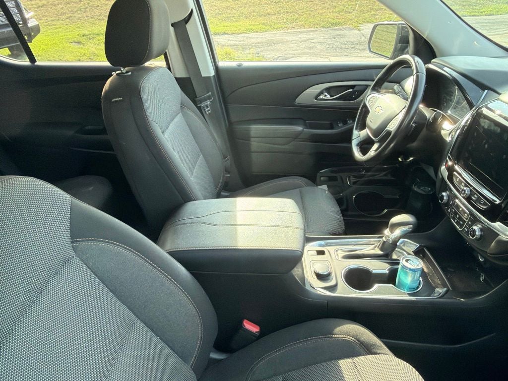 2021 Chevrolet Traverse FWD LT Cloth