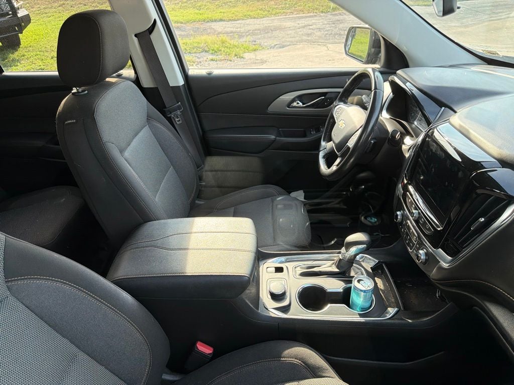 2021 Chevrolet Traverse FWD LT Cloth