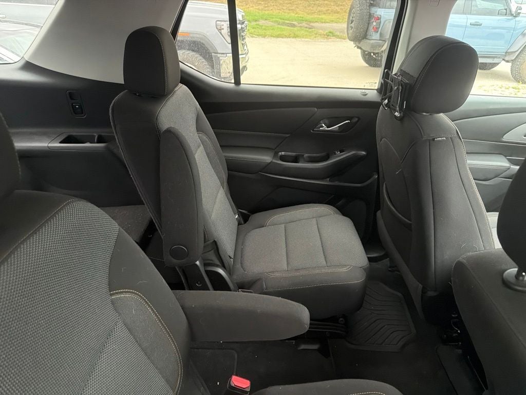 2020 Chevrolet Traverse FWD LT Cloth