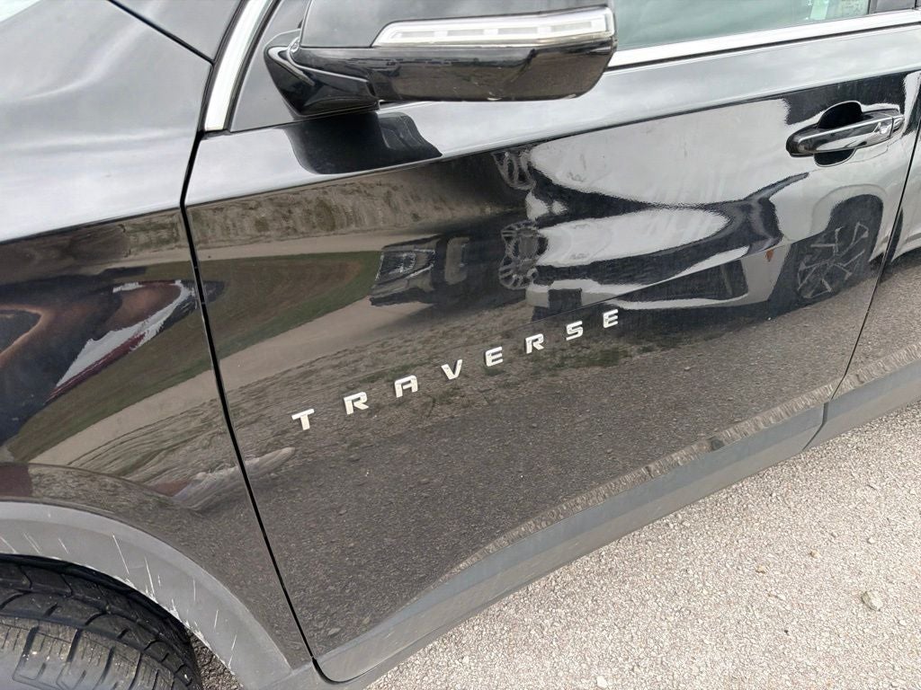 2020 Chevrolet Traverse FWD LT Cloth