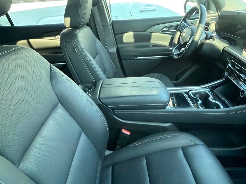 2024 Chevrolet Traverse AWD LT