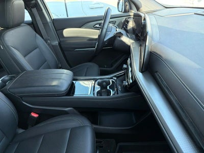 2024 Chevrolet Traverse AWD LT