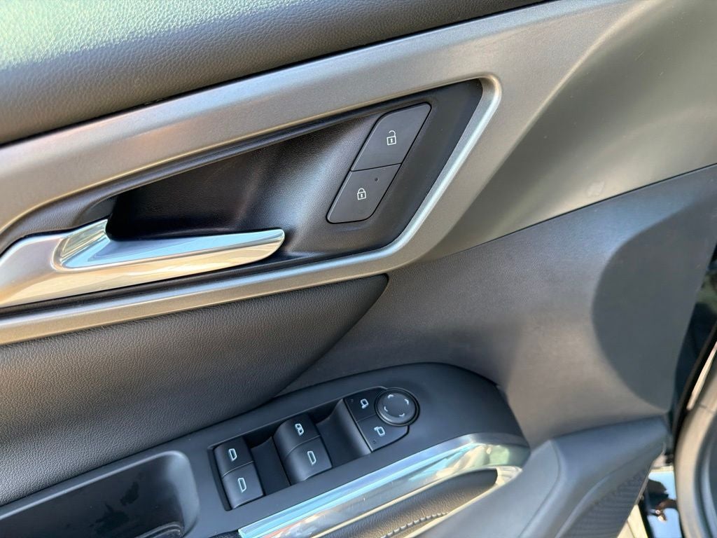 2024 Chevrolet Traverse AWD LT