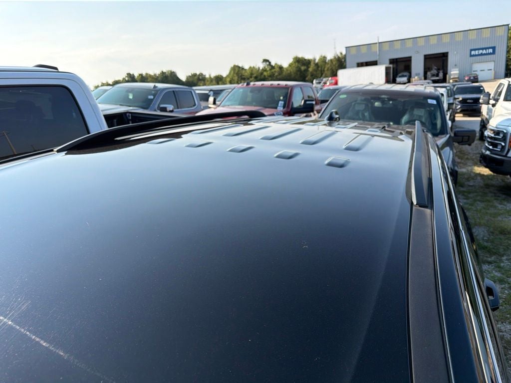 2024 Chevrolet Traverse AWD LT