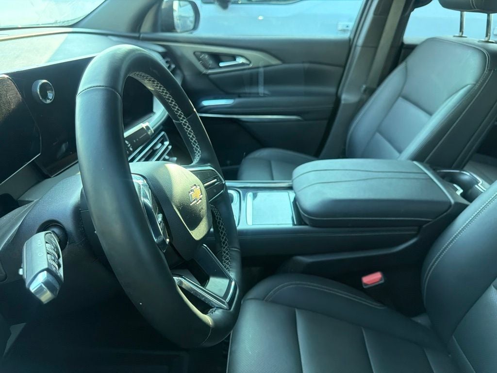 2024 Chevrolet Traverse AWD LT