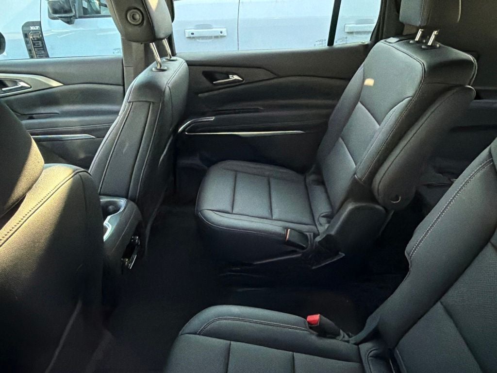 2024 Chevrolet Traverse AWD LT