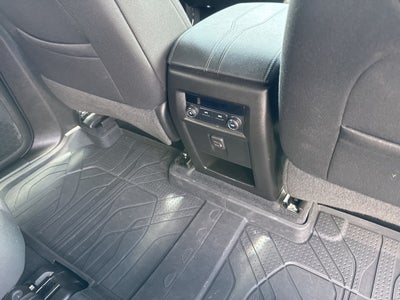 2022 Chevrolet Traverse AWD LT Cloth