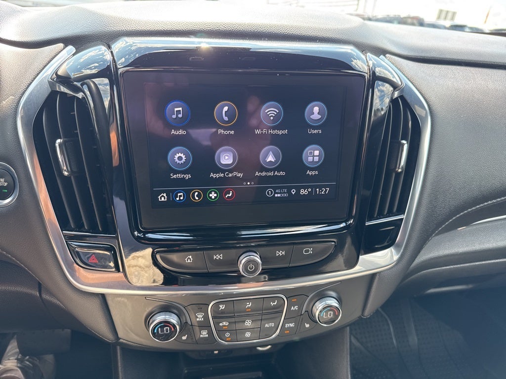 2022 Chevrolet Traverse AWD LT Cloth