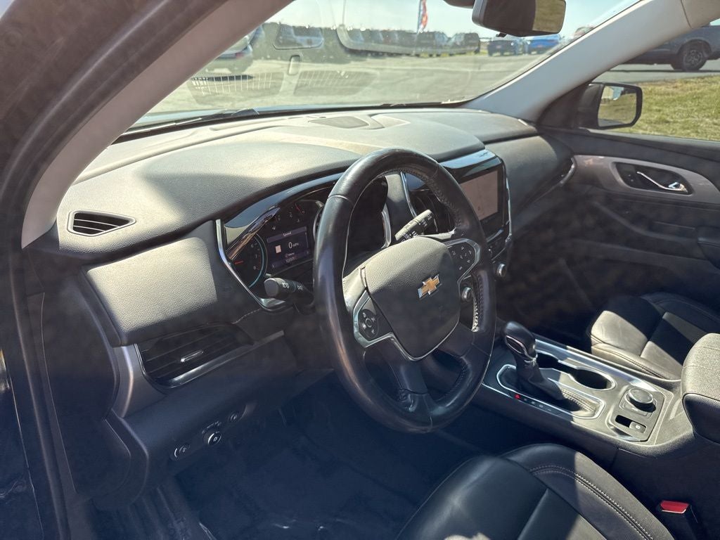 2021 Chevrolet Traverse AWD LT Leather