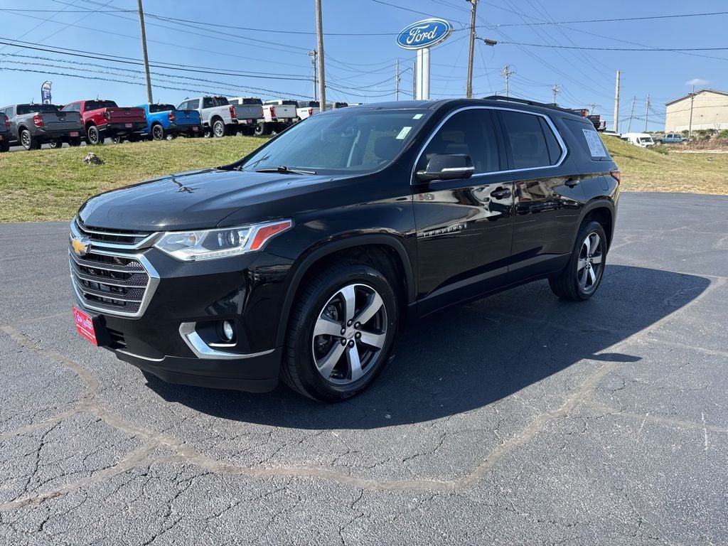 2021 Chevrolet Traverse AWD LT Leather