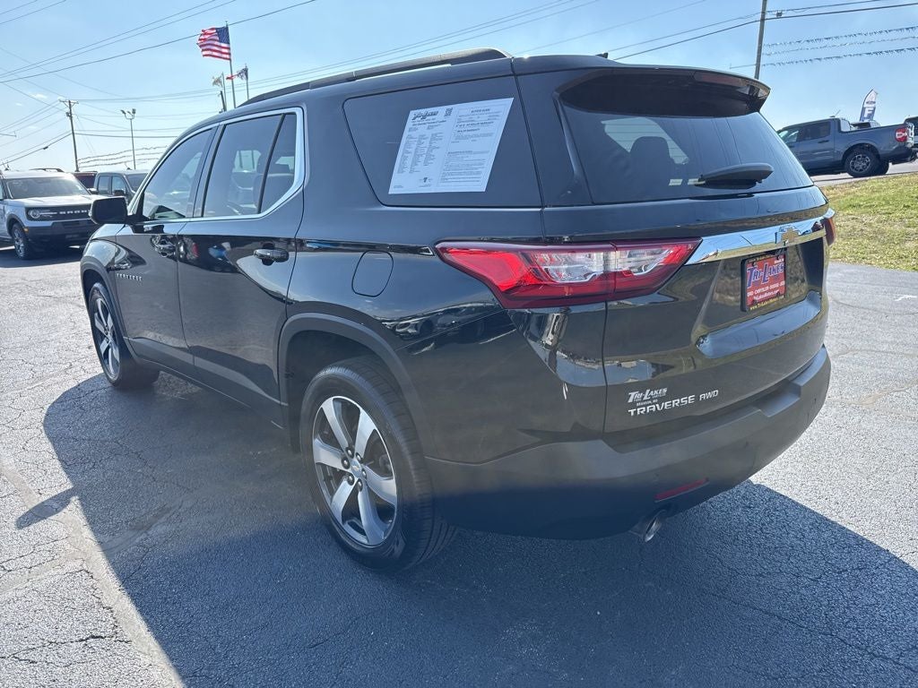 2021 Chevrolet Traverse AWD LT Leather