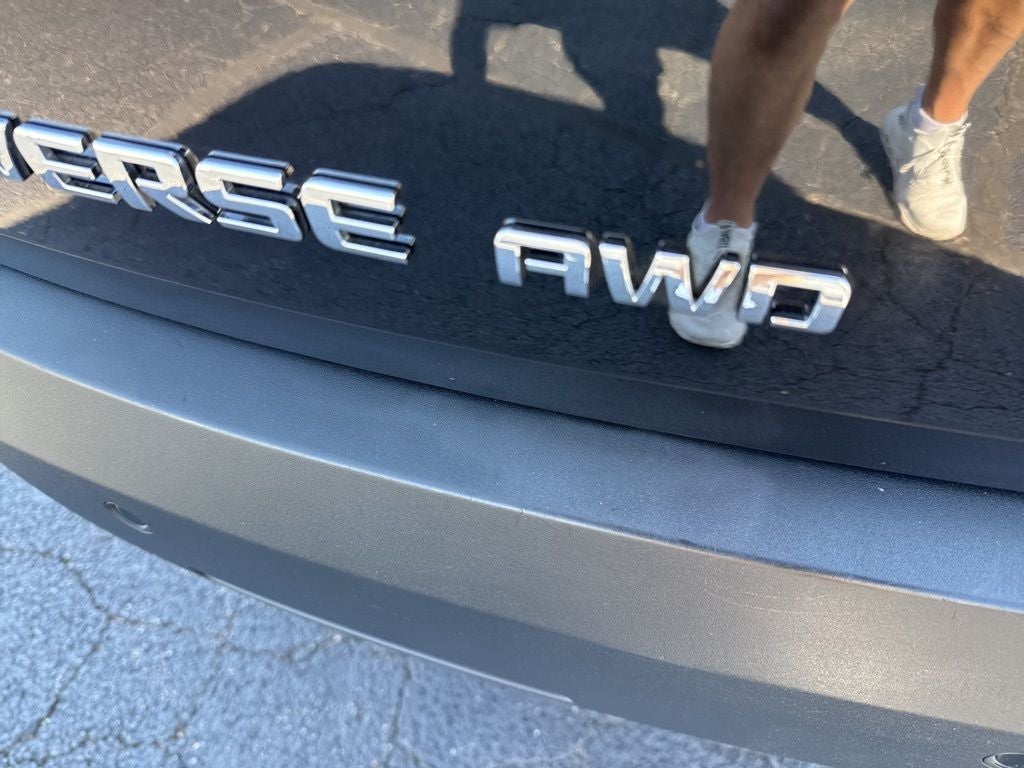 2021 Chevrolet Traverse AWD LT Leather