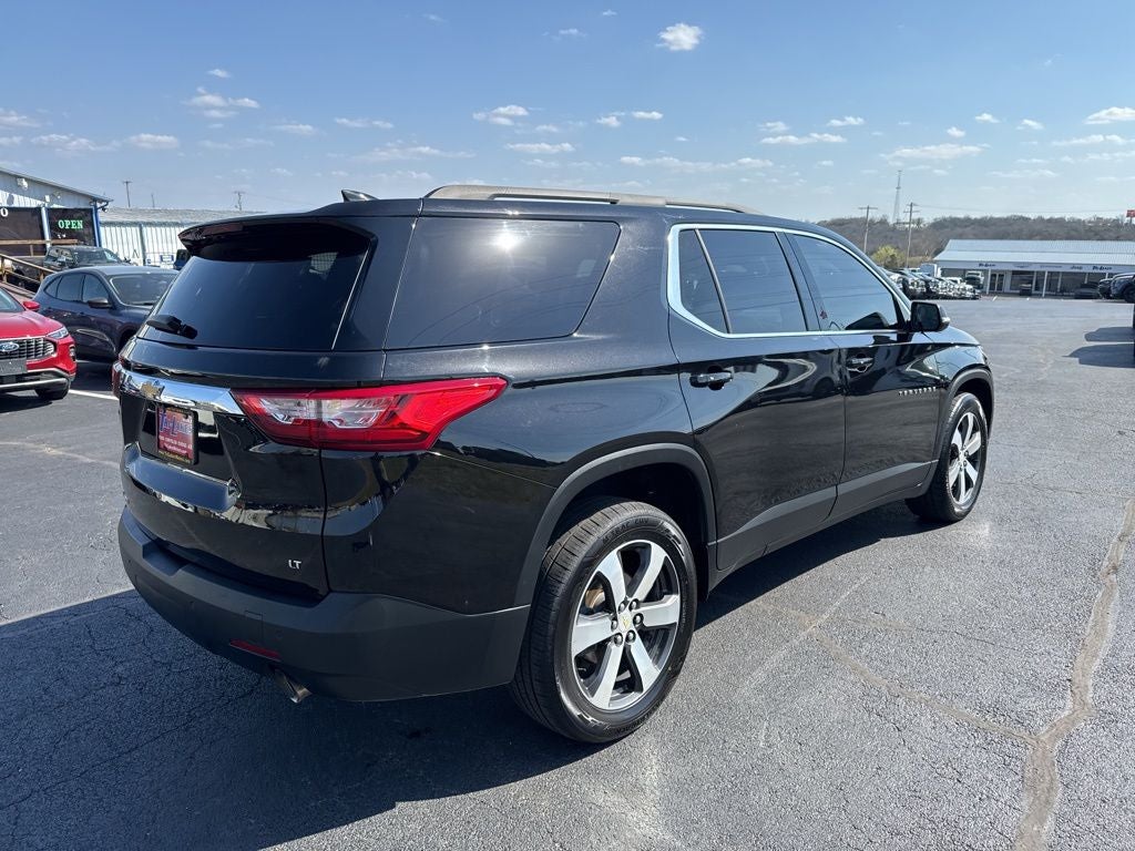 2021 Chevrolet Traverse AWD LT Leather