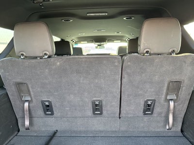 2025 Chevrolet Suburban 4WD Z71