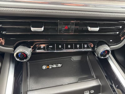 2025 Chevrolet Suburban 4WD Z71