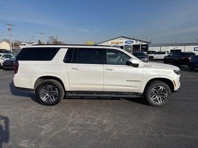 2025 Chevrolet Suburban 4WD Z71